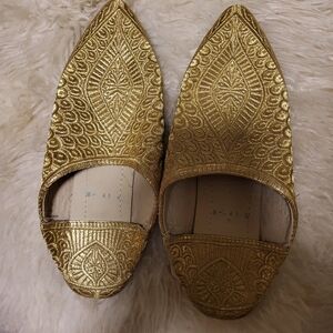 Elegant Moroccan Shoes Gold Embroidered Women's Shoes